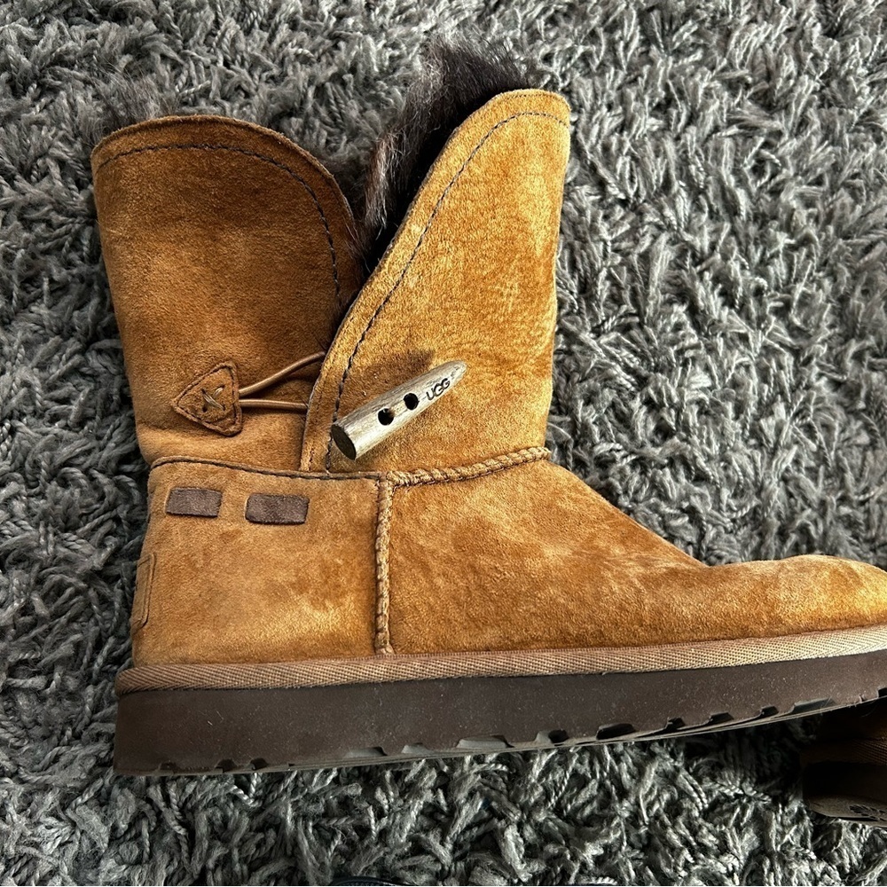UGG Brown Suede Winter Boots Sz 6 - Picture 3 of 6